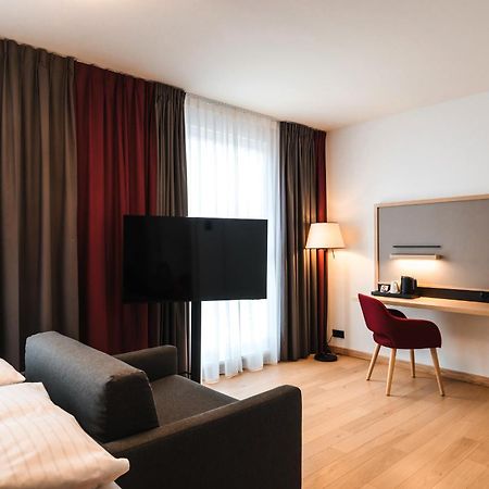 Intercityhotel Luebeck ภายนอก รูปภาพ