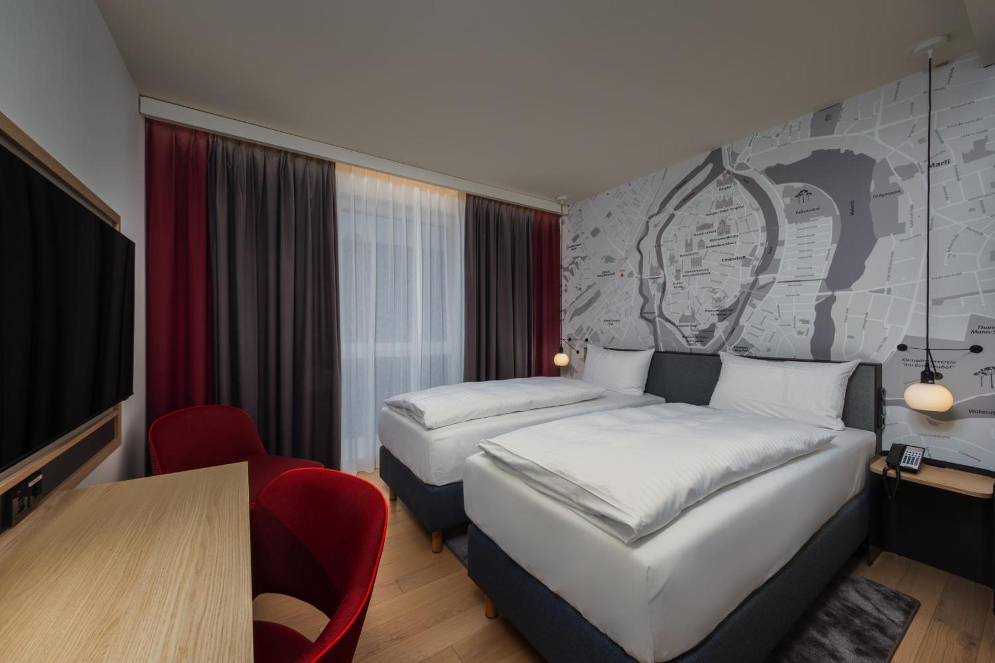 Intercityhotel Luebeck ภายนอก รูปภาพ