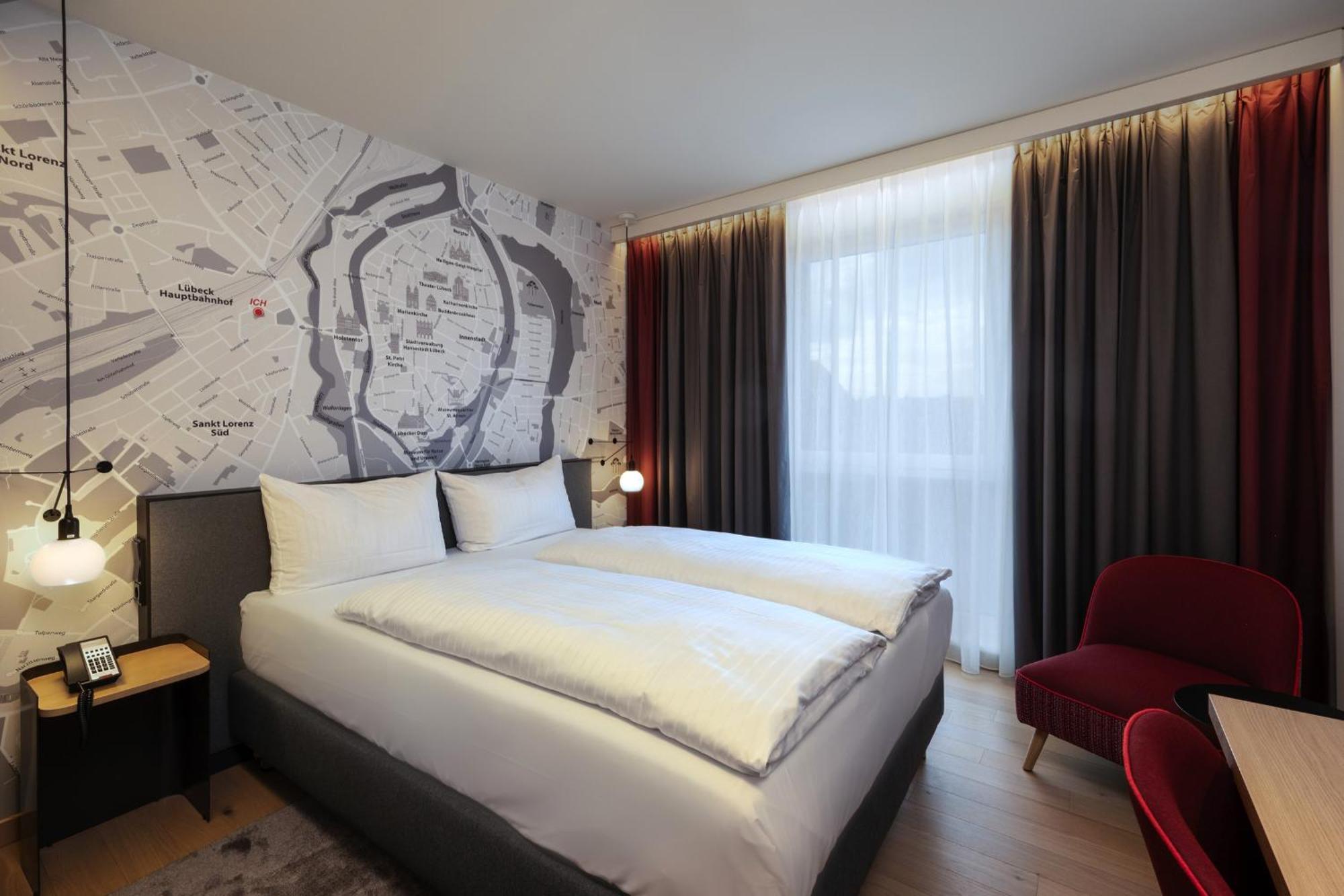 Intercityhotel Luebeck ภายนอก รูปภาพ