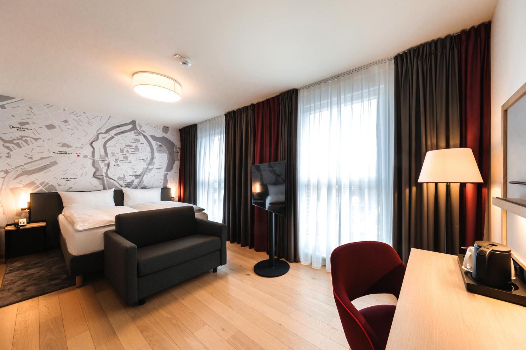 Intercityhotel Luebeck ภายนอก รูปภาพ