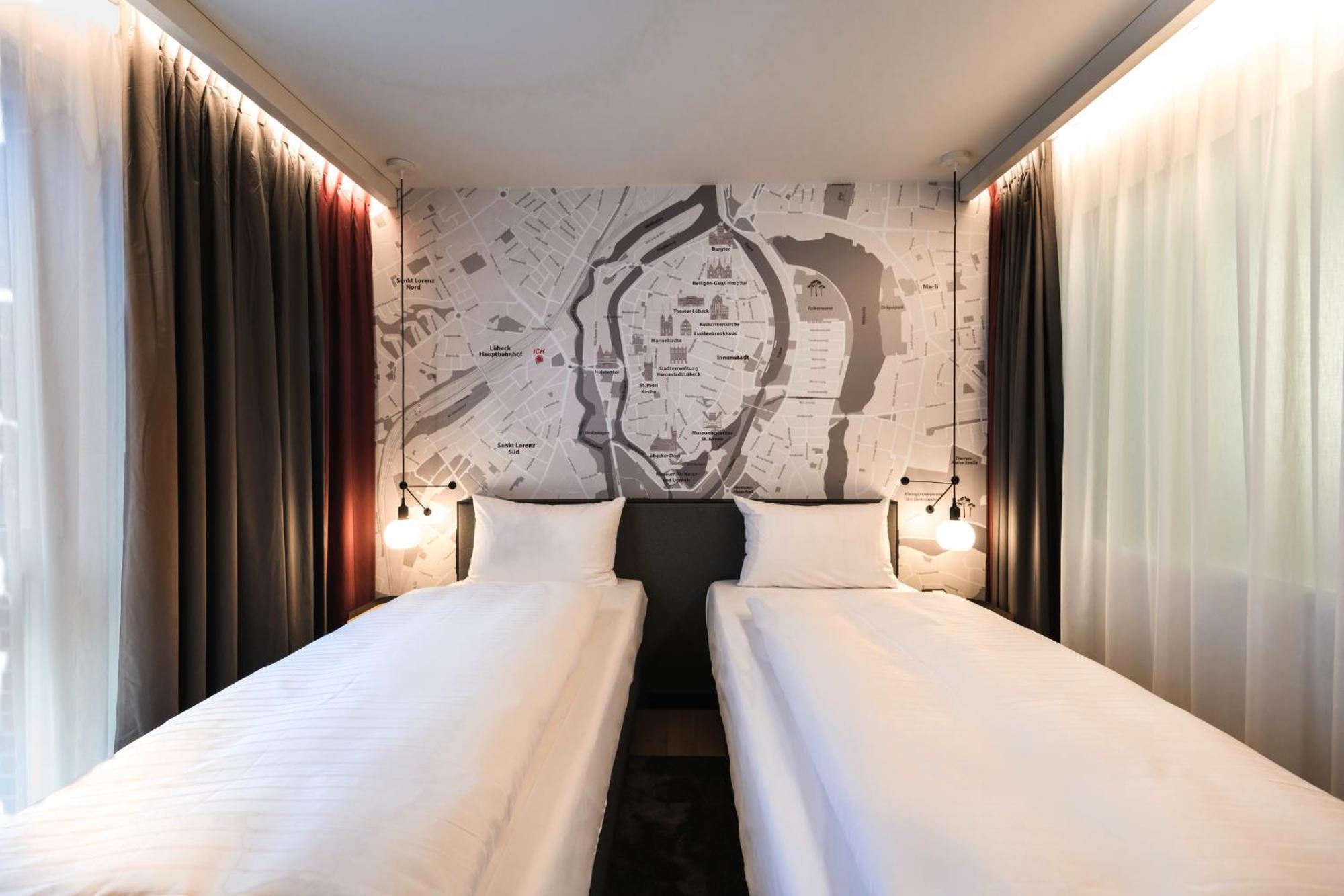 Intercityhotel Luebeck ภายนอก รูปภาพ